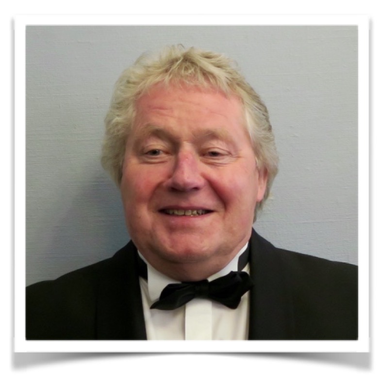 Øystein Eriksen style=